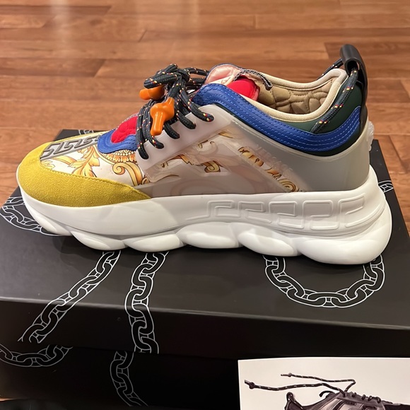 Versace-The Chain Reaction - Picture 2 of 8